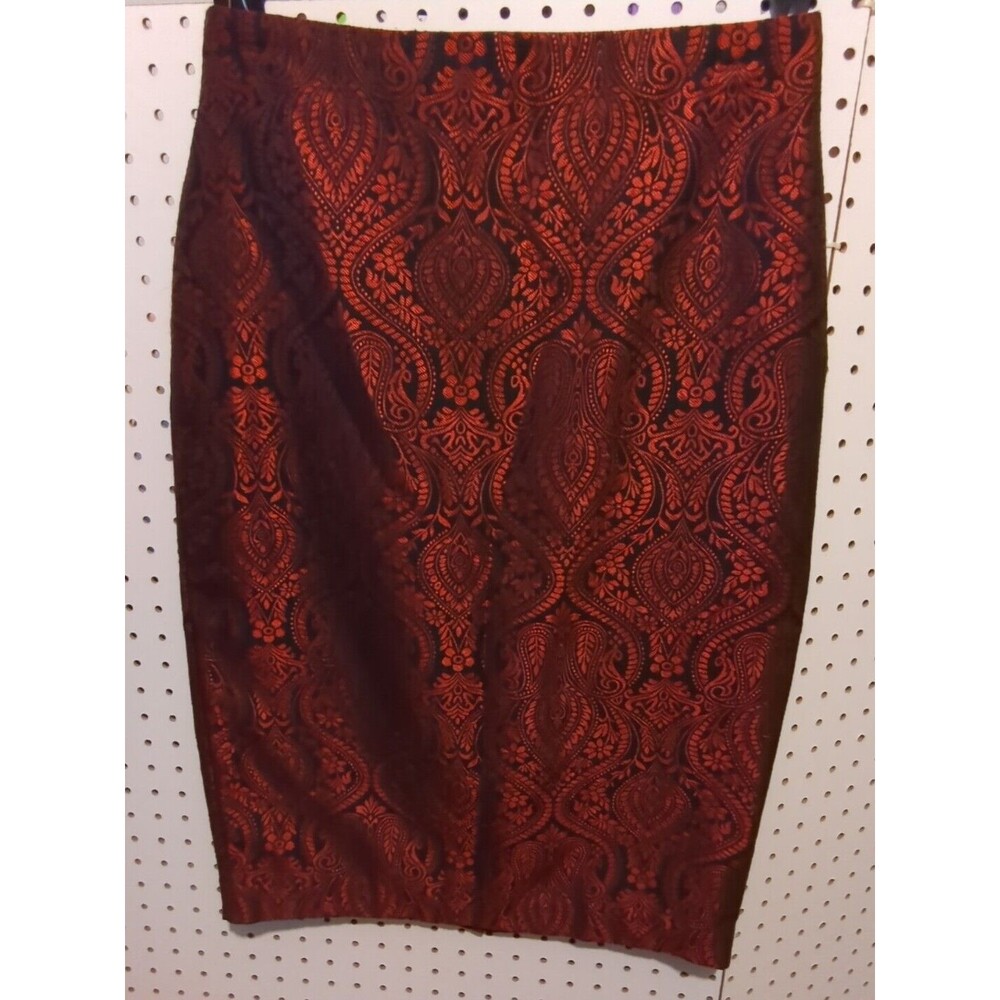 Worthington Red Black Floral Skirt Size 6